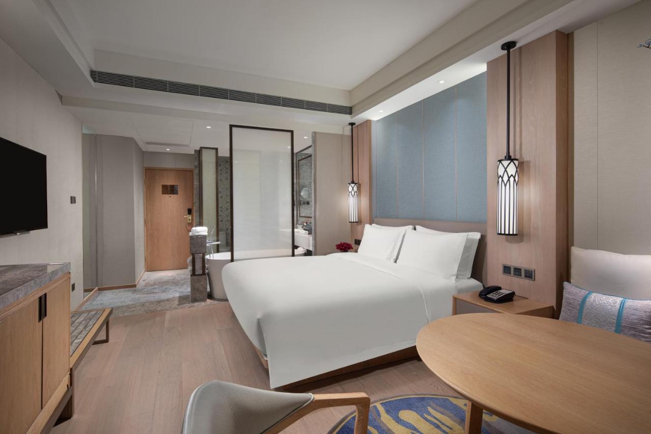 Crowne Plaza Shanghai Nanjing Road By Ihg Luaran gambar Deluxe Room